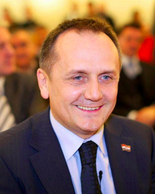 PRGOMET IZBAČEN IZ MOSTA!